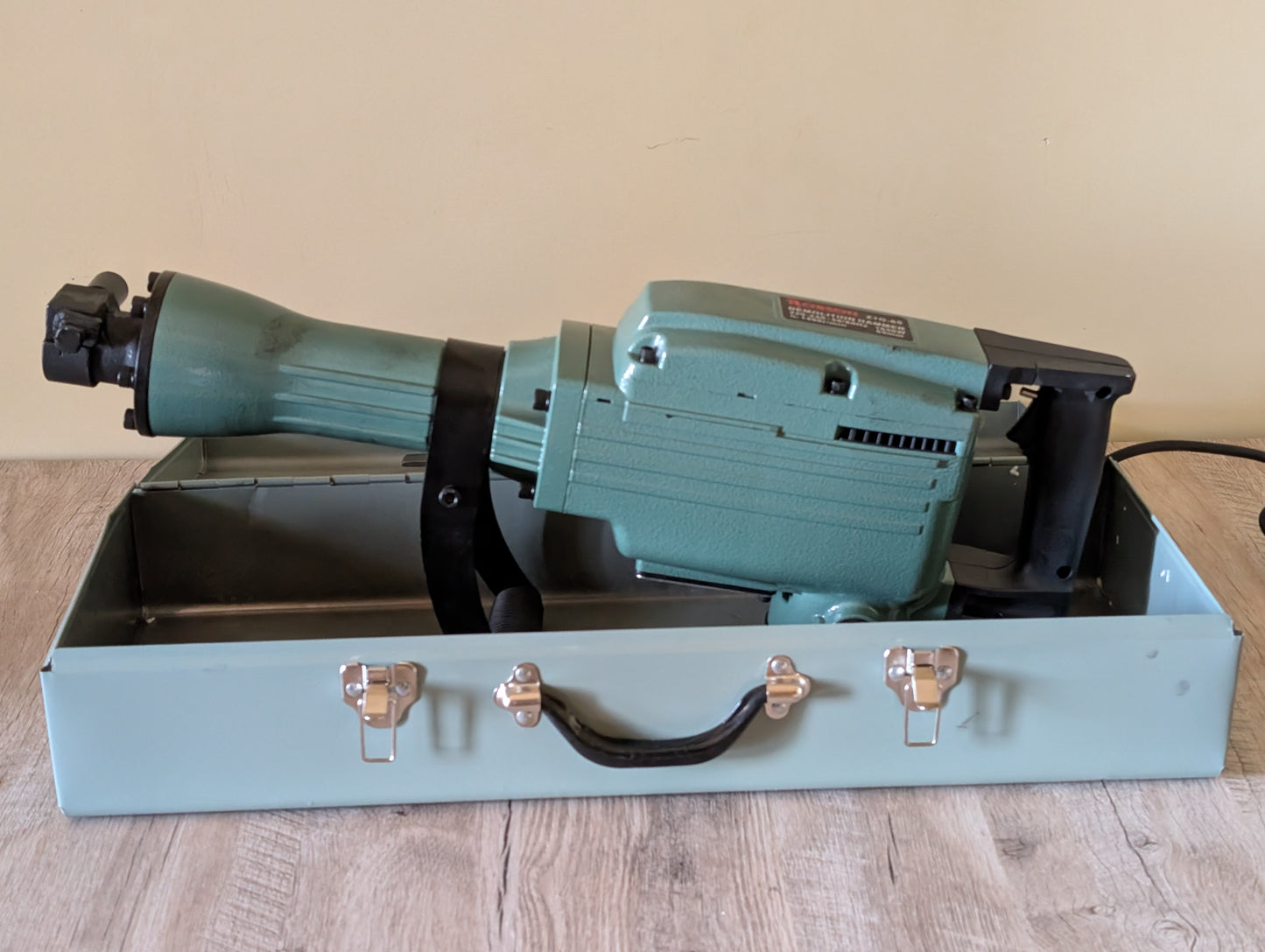 Marteau piqueur électrique -Robson — 1650W